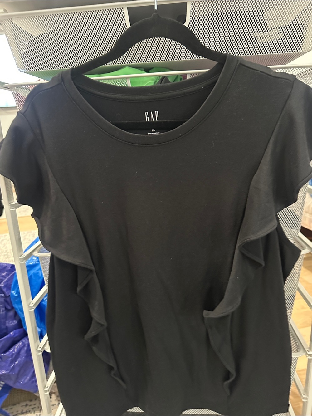 GAP Black Ruffle Short Sleeve Tee - Picture 3 of 5